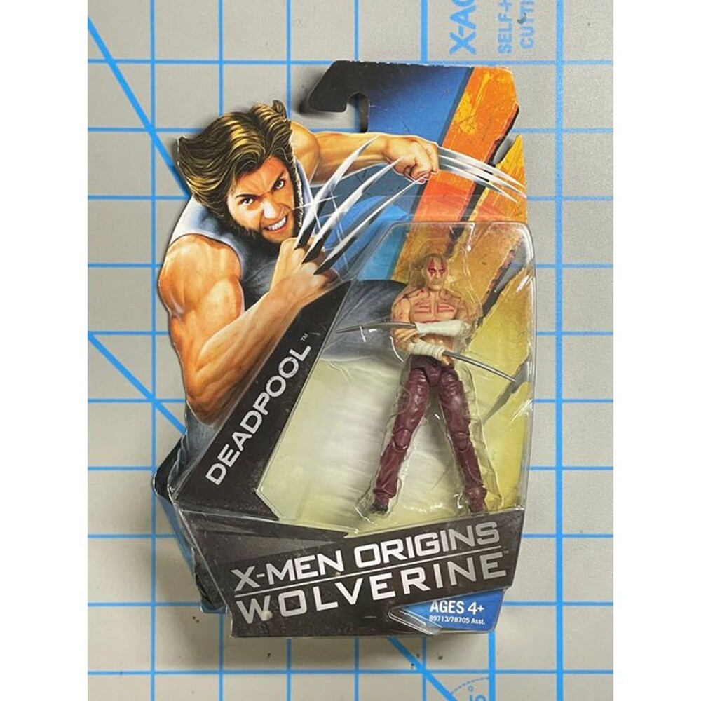 X-Men Origins Wolverine Deadpool Action Figure Ryan Reynolds 3.75 Inch